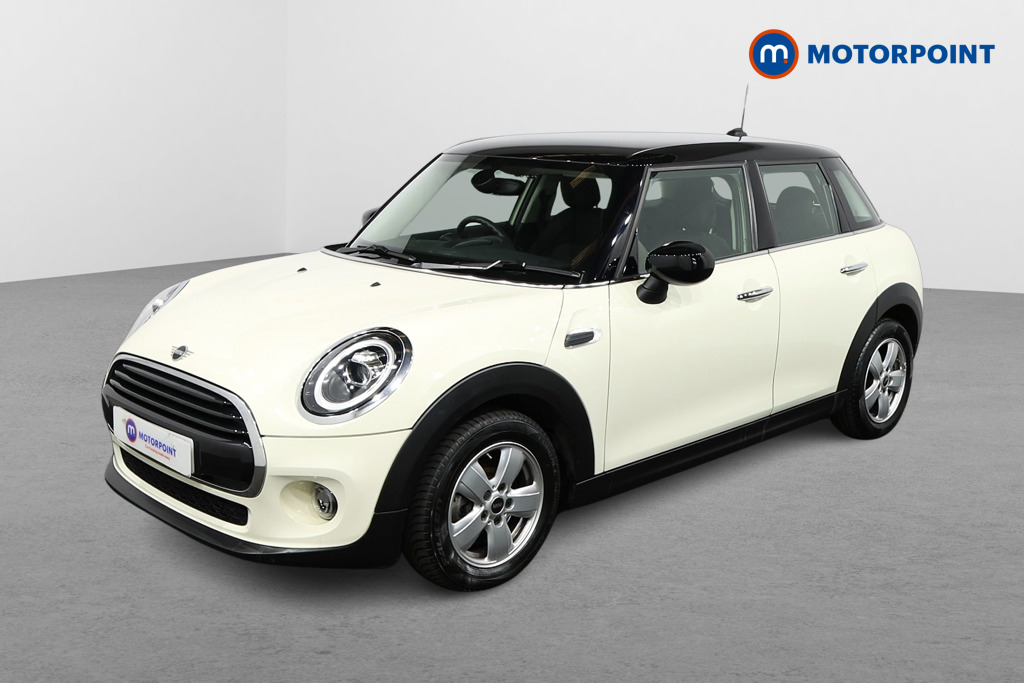 Mini Hatchback Cooper Classic Manual Petrol Hatchback - Stock Number (1510948) - Passenger side front corner