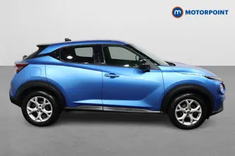 Nissan Juke N-Connecta Manual Petrol SUV - Stock Number (1511192) - Drivers side