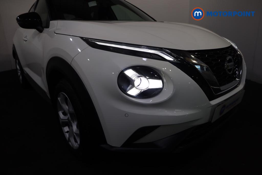 Nissan Juke N-Connecta Automatic Petrol SUV - Stock Number (1511745) - 25th supplementary image