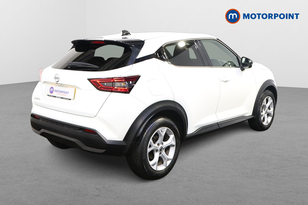 Nissan Juke N-Connecta Automatic Petrol SUV - Stock Number (1511745) - Drivers side rear corner