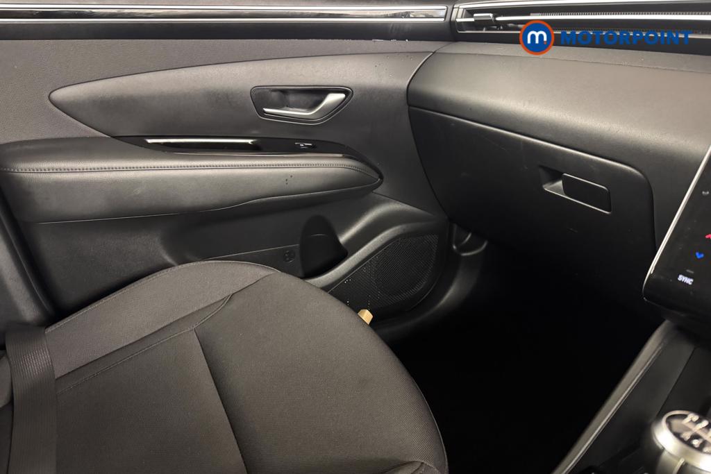 Hyundai Tucson Se Connect Manual Petrol SUV - Stock Number (1506708) - 12th supplementary image