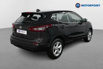 Nissan Qashqai Acenta Premium Automatic Petrol SUV - Stock Number (1509964) - Drivers side rear corner