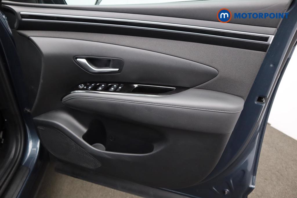 Hyundai Tucson Premium Manual Petrol SUV - Stock Number (1510189) - 19th supplementary image