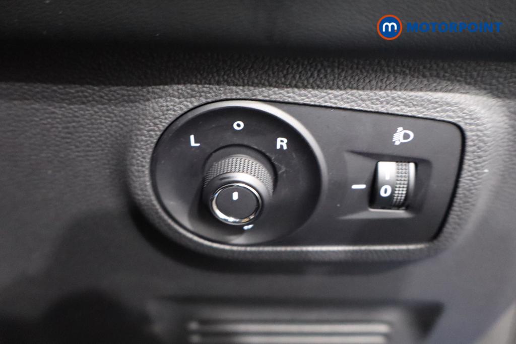 Mg Motor Uk ZS Exclusive Manual Petrol SUV - Stock Number (1511884) - 15th supplementary image