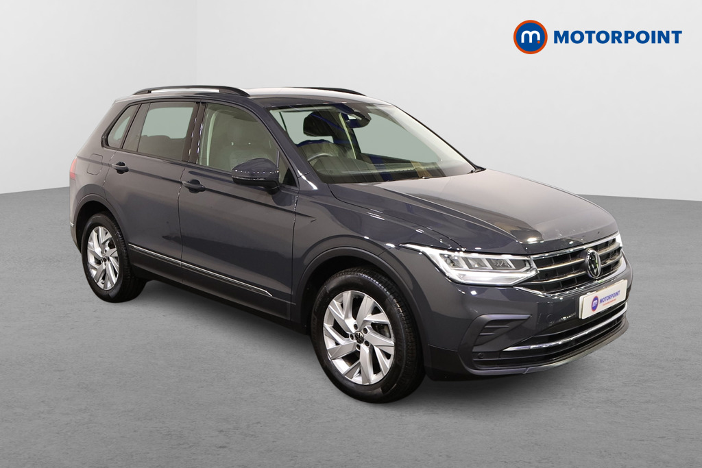 Volkswagen Tiguan Life Manual Petrol SUV - Stock Number (1512209) - Drivers side front corner