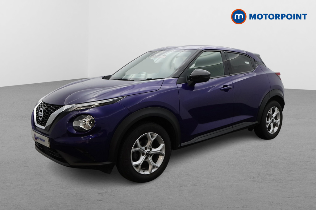 Nissan Juke N-Connecta Manual Petrol SUV - Stock Number (1507970) - Passenger side front corner