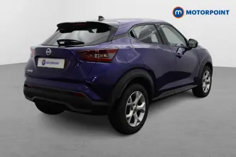 Nissan Juke N-Connecta Manual Petrol SUV - Stock Number (1507970) - Drivers side rear corner