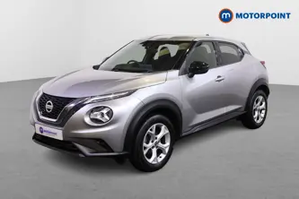 Nissan Juke N-Connecta Manual Petrol SUV - Stock Number (1511685) - Passenger side front corner