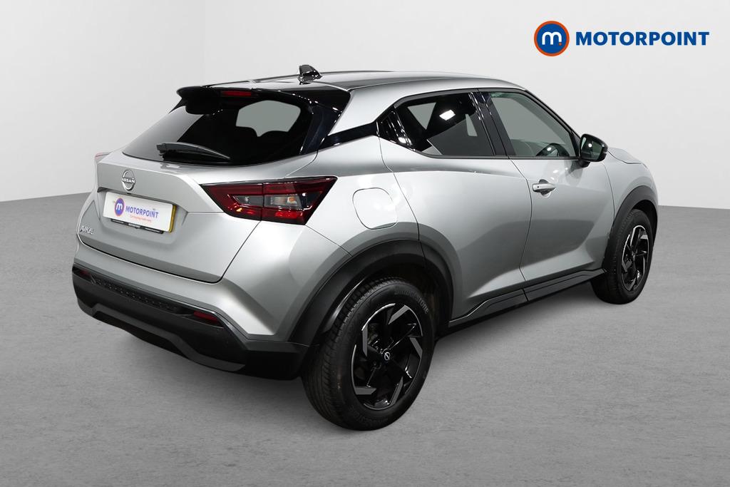 Nissan Juke N-Connecta Automatic Petrol SUV - Stock Number (1511979) - Drivers side rear corner