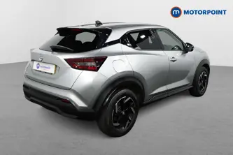 Nissan Juke N-Connecta Automatic Petrol SUV - Stock Number (1511979) - Drivers side rear corner