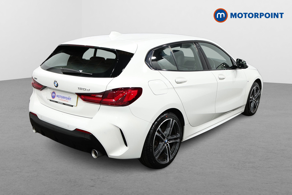 BMW 1 Series M Sport Automatic Diesel Hatchback - Stock Number (1512230) - Drivers side rear corner