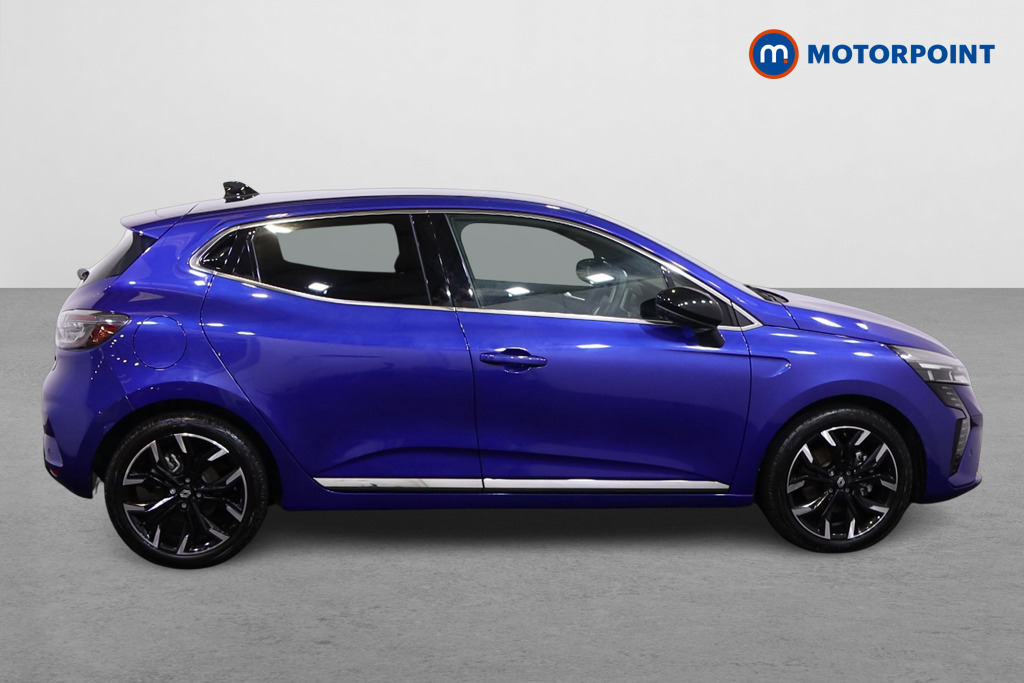 Renault Clio Techno Automatic Petrol-Electric Hybrid Hatchback - Stock Number (1509010) - Drivers side