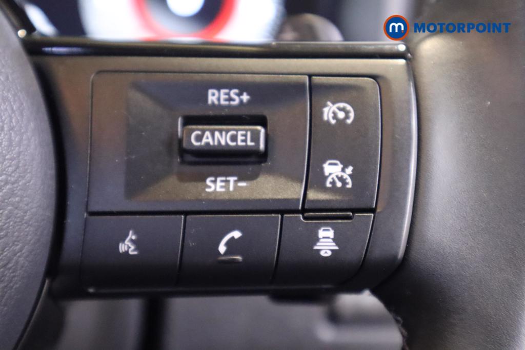 Nissan Qashqai N-Connecta Automatic Petrol SUV - Stock Number (1511226) - 15th supplementary image