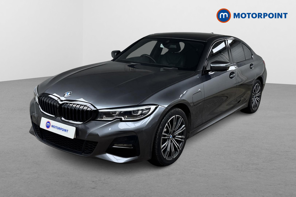 BMW 3 Series M Sport Automatic Petrol Plug-In Hybrid Saloon - Stock Number (1511706) - Passenger side front corner