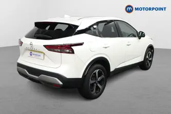 Nissan Qashqai N-Connecta Manual Petrol SUV - Stock Number (1512288) - Drivers side rear corner