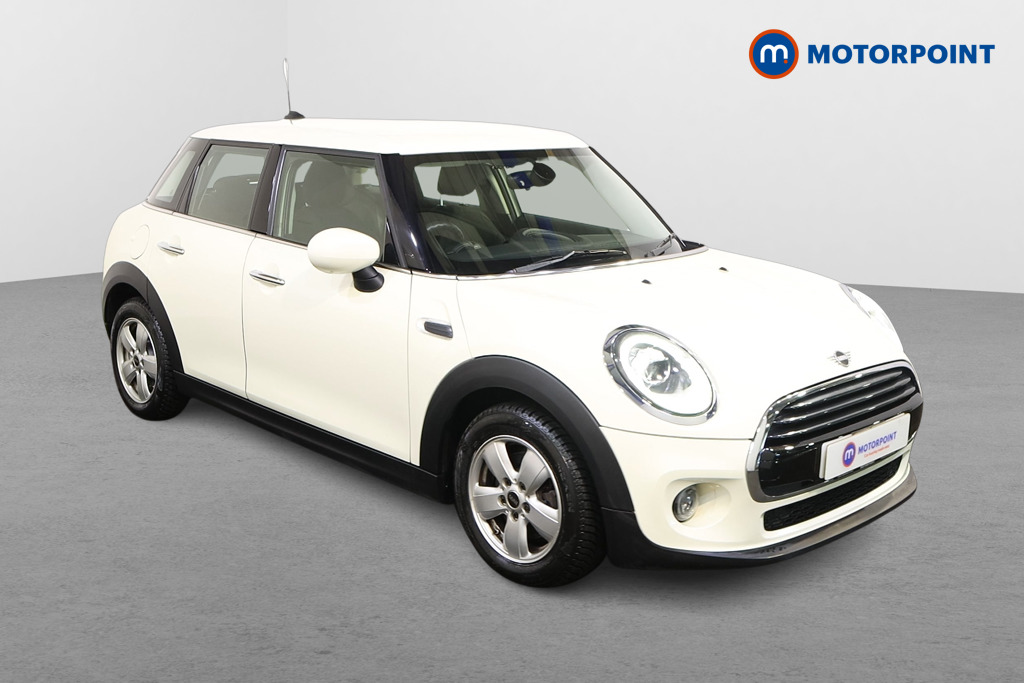 Mini Hatchback Cooper Classic Manual Petrol Hatchback - Stock Number (1499672) - Drivers side front corner