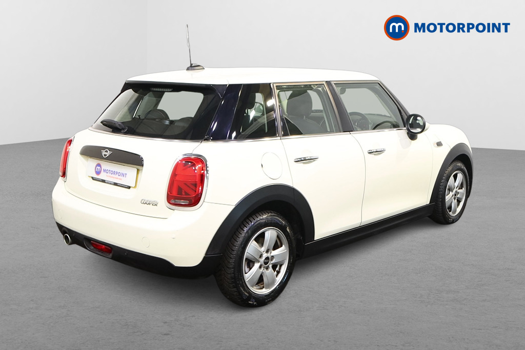 Mini Hatchback Cooper Classic Manual Petrol Hatchback - Stock Number (1499672) - Drivers side rear corner