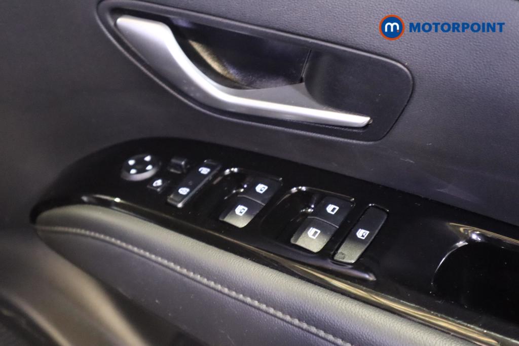 Hyundai Tucson Se Connect Manual Petrol SUV - Stock Number (1505471) - 13th supplementary image