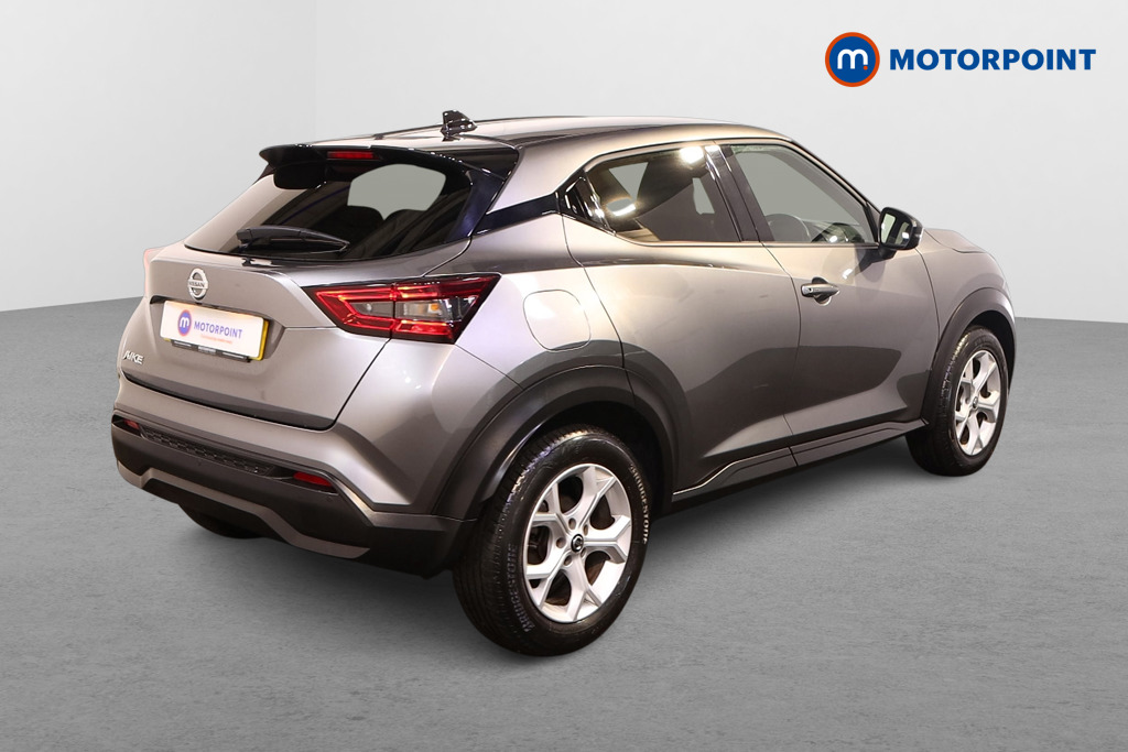 Nissan Juke N-Connecta Automatic Petrol SUV - Stock Number (1508305) - Drivers side rear corner