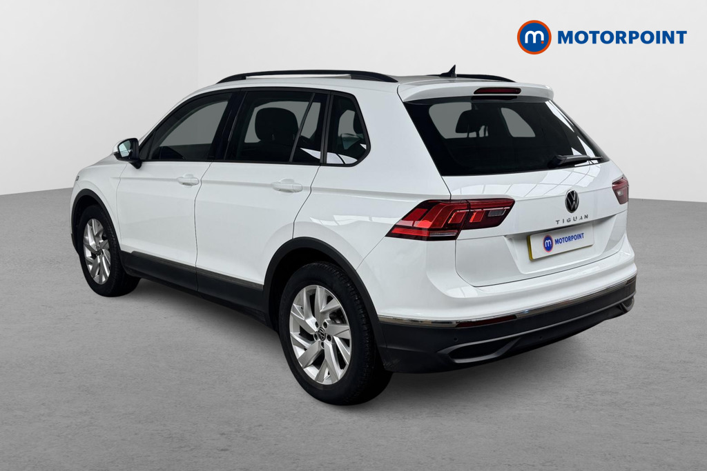 Volkswagen Tiguan Life Manual Petrol SUV - Stock Number (1510191) - Passenger side rear corner