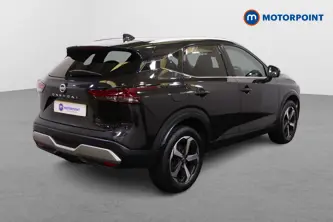 Nissan Qashqai N-Connecta Manual Petrol SUV - Stock Number (1510242) - Drivers side rear corner