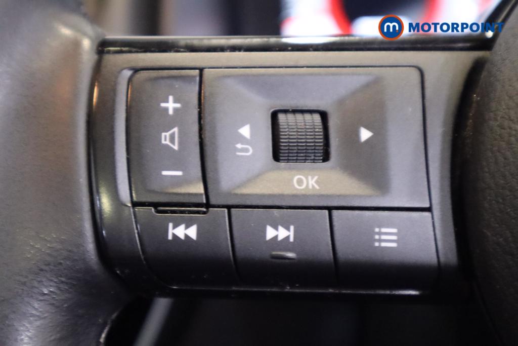 Nissan Qashqai N-Connecta Manual Petrol SUV - Stock Number (1511713) - 14th supplementary image