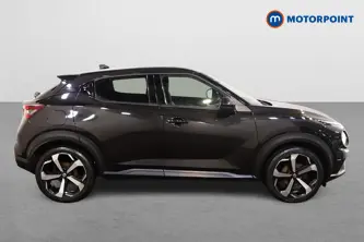 Nissan Juke Tekna Manual Petrol SUV - Stock Number (1513455) - Drivers side