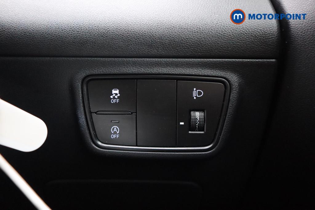 Hyundai Tucson Se Connect Manual Petrol SUV - Stock Number (1511746) - 17th supplementary image