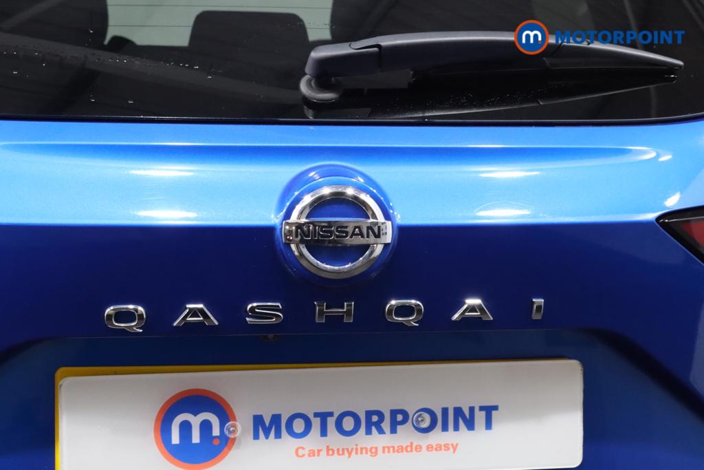 Nissan Qashqai N-Connecta Manual Petrol SUV - Stock Number (1512001) - 28th supplementary image