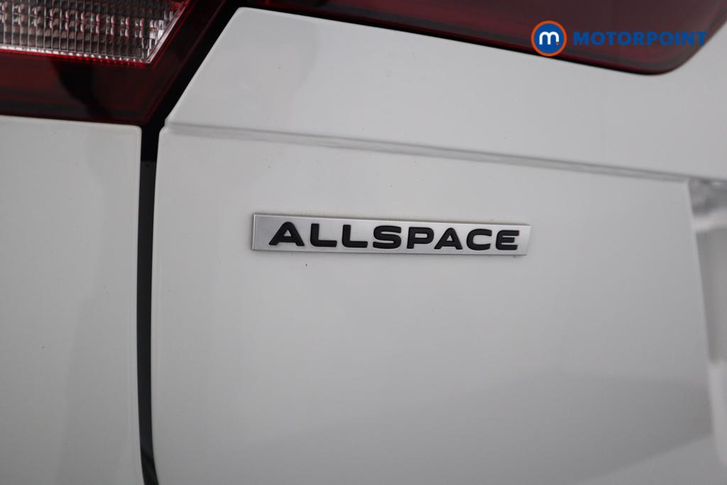 Volkswagen Tiguan Allspace Life Manual Diesel SUV - Stock Number (1512567) - 24th supplementary image