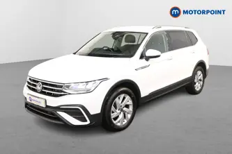 Volkswagen Tiguan Allspace Life Manual Diesel SUV - Stock Number (1512567) - Passenger side front corner