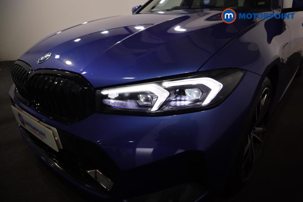 BMW 3 Series M Sport Automatic Petrol Plug-In Hybrid Estate - Stock Number (1513301) - 29th supplementary image