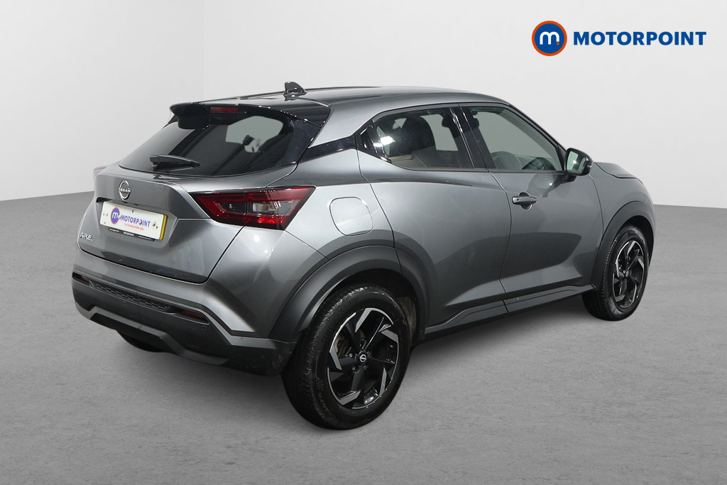 Nissan Juke N-Connecta Manual Petrol SUV - Stock Number (1495351) - Drivers side rear corner