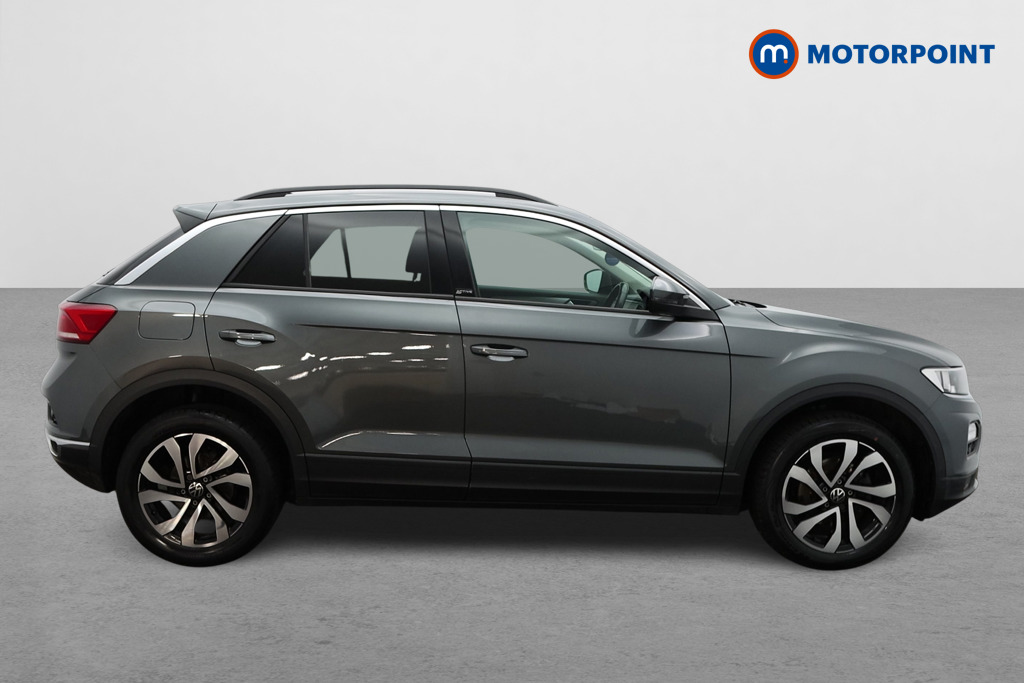 Volkswagen T-Roc Active Manual Petrol SUV - Stock Number (1501800) - Drivers side