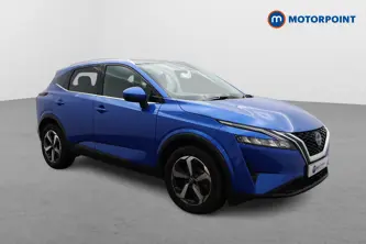 Nissan Qashqai N-Connecta Manual Petrol SUV - Stock Number (1512818) - Drivers side front corner