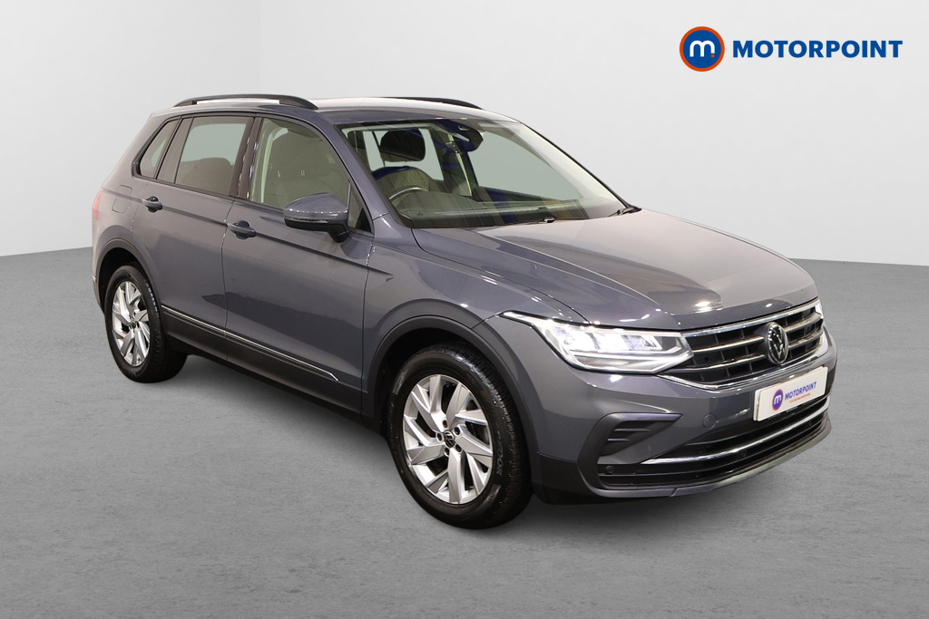 Volkswagen Tiguan Life Automatic Diesel SUV - Stock Number (1513279) - Drivers side front corner