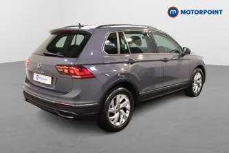 Volkswagen Tiguan Life Automatic Diesel SUV - Stock Number (1513279) - Drivers side rear corner