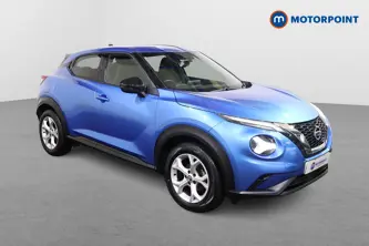 Nissan Juke N-Connecta Manual Petrol SUV - Stock Number (1513631) - Drivers side front corner