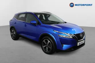 Nissan Qashqai N-Connecta Manual Petrol SUV - Stock Number (1511984) - Drivers side front corner