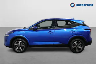 Nissan Qashqai N-Connecta Manual Petrol SUV - Stock Number (1511984) - Passenger side