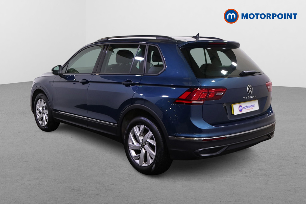 Volkswagen Tiguan Life Manual Petrol SUV - Stock Number (1508915) - Passenger side rear corner