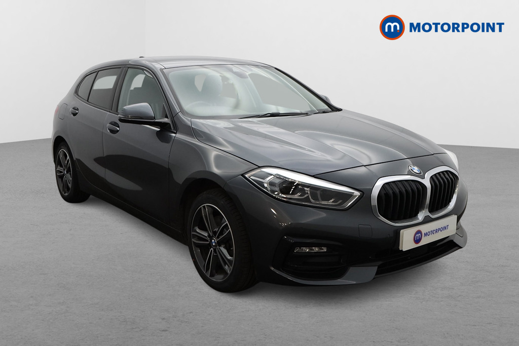 BMW 1 Series Sport Manual Petrol Hatchback - Stock Number (1510900) - Drivers side front corner