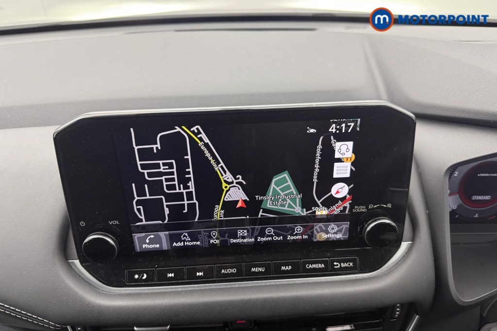 Nissan Qashqai N-Connecta Manual Petrol SUV - Stock Number (1512000) - 2nd supplementary image