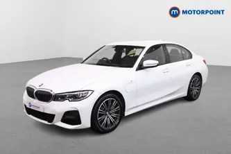 BMW 3 Series M Sport Automatic Petrol Plug-In Hybrid Saloon - Stock Number (1513440) - Passenger side front corner