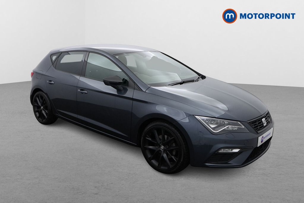 Seat Leon Fr Black Edition Manual Petrol Hatchback - Stock Number (1513563) - Drivers side front corner