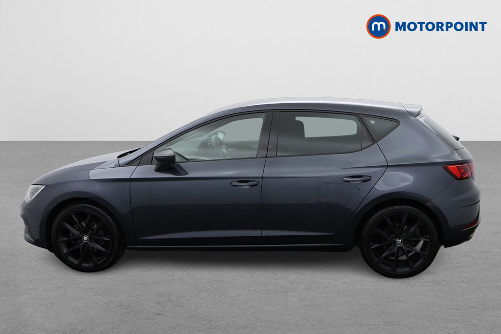 Seat Leon Fr Black Edition Manual Petrol Hatchback - Stock Number (1513563) - Passenger side