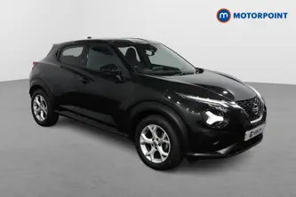 Nissan Juke N-Connecta Automatic Petrol SUV - Stock Number (1511186) - Drivers side front corner