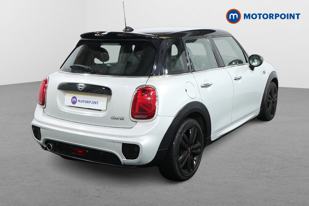 Mini Hatchback Cooper Sport Manual Petrol Hatchback - Stock Number (1511309) - Drivers side rear corner