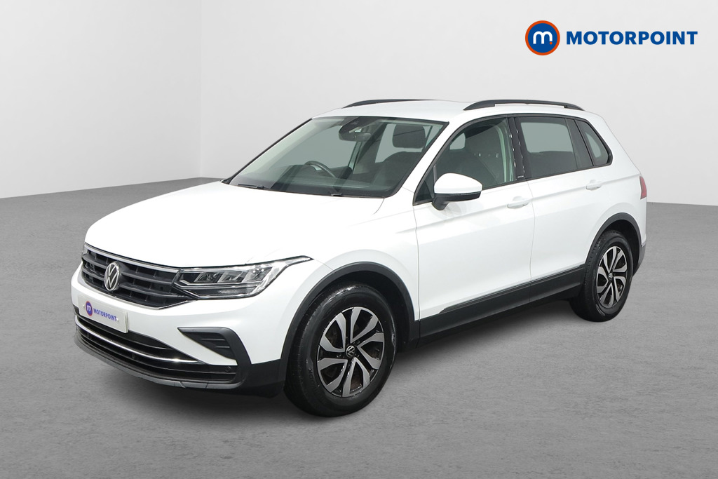 Volkswagen Tiguan Active Manual Petrol SUV - Stock Number (1513309) - Passenger side front corner