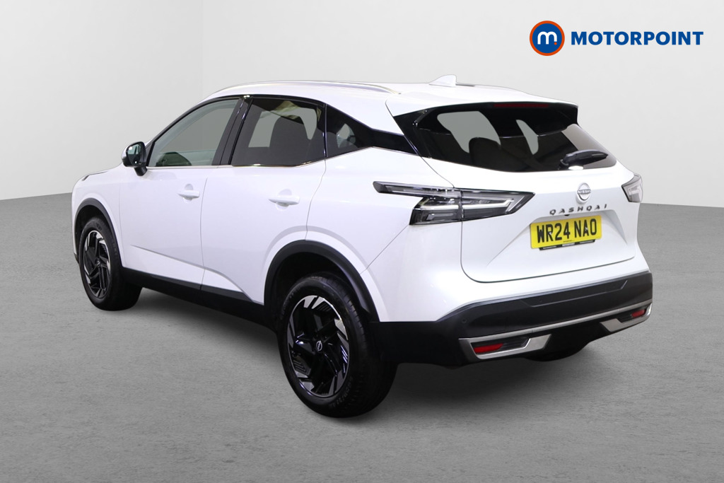 Nissan Qashqai N-Connecta Automatic Petrol SUV - Stock Number (1513775) - Passenger side rear corner